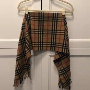 Burberry men’s scarf